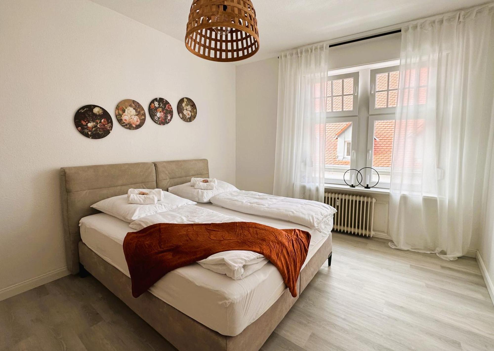 Amao-Brown I Exklusives City-Apartment I 85Qm I Privatparkplatz & Komfort I King-Size Bed Лар Экстерьер фото